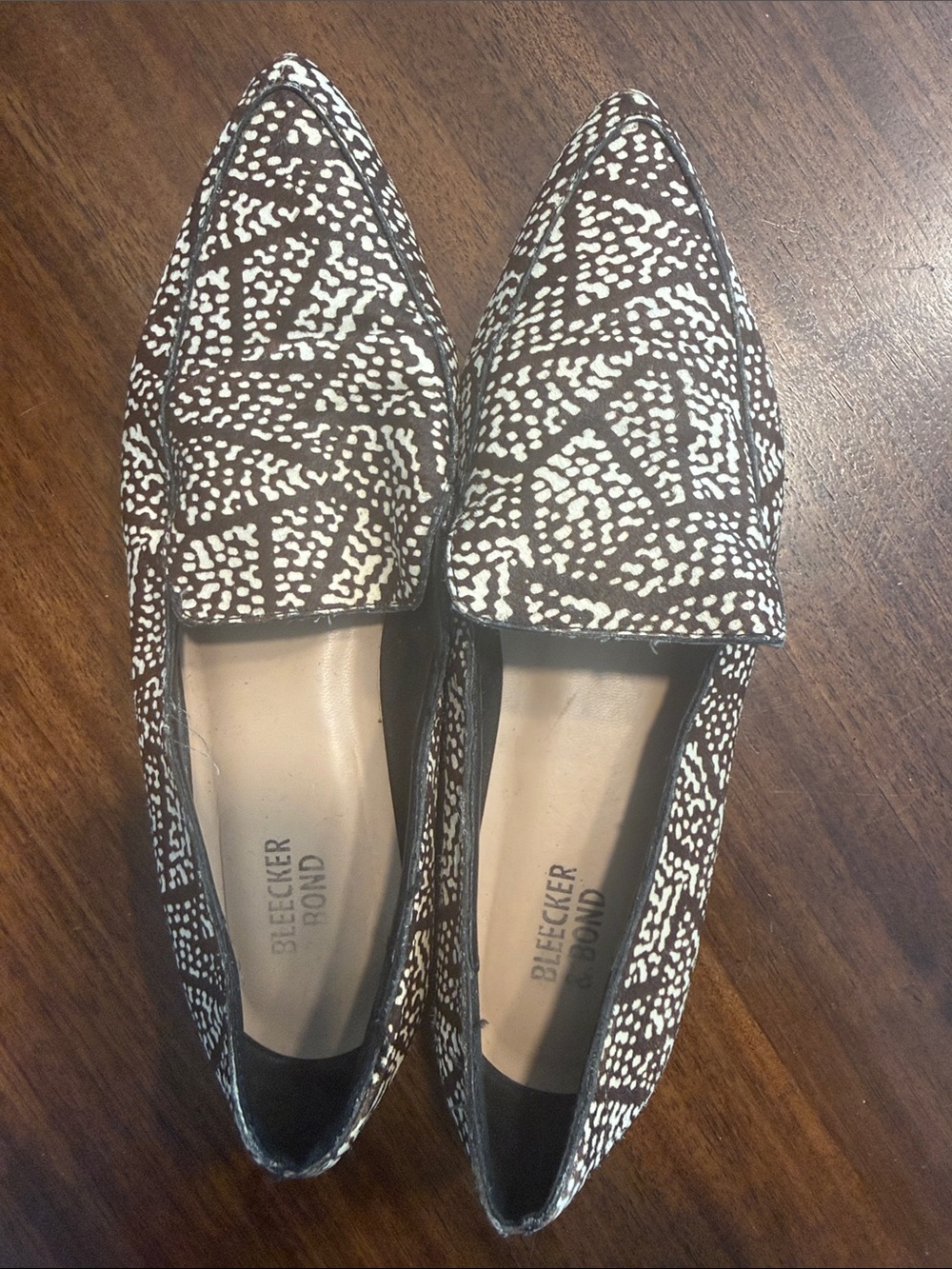 Bleecker & Bond Pointed-Toe Patterned Loafers in Brown & White